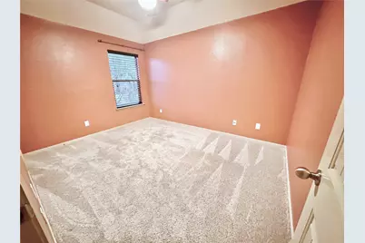12801 Winter Springs Drive, Pearland, TX 77584 - Photo 17