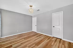 2107 Briargreen Dr, Houston, TX 77077 - Photo 31