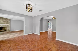 2107 Briargreen Dr, Houston, TX 77077 - Photo 27