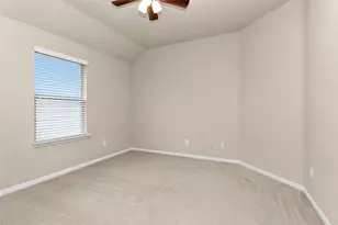 9419 Elliotts Ct, Conroe, TX 77304 - Photo 37