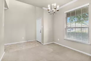 9419 Elliotts Ct, Conroe, TX 77304 - Photo 9