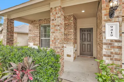 9419 Elliotts Court, Conroe, TX 77304 - Photo 5