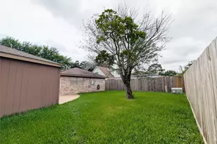 11662 Sagewind Dr, Houston, TX 77089 - Photo 15