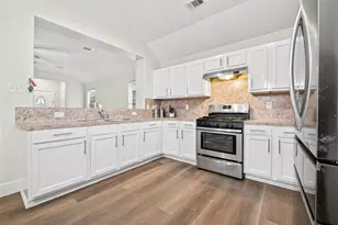 6519 Haight St, Houston, TX 77028 - Photo 9