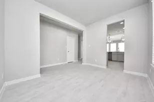16018 Sycamore Maple Ln, Cypress, TX 77429 - Photo 5