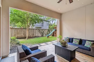 815 E 27th St, Houston, TX 77009 - Photo 35