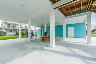 16630 Jean Lafitte Rd, Galveston, TX 77554 - Photo 45