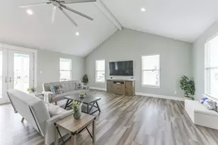 16630 Jean Lafitte Rd, Galveston, TX 77554 - Photo 11