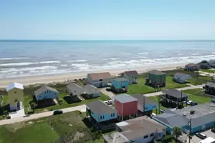 17518 Bristow Dr, Galveston, TX 77554 - Photo 23