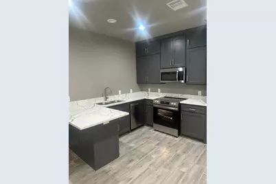 2725 Nora Street, Beaumont, TX 77705 - Photo 3