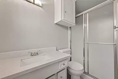 4923 Sandalwood Avenue, Rosenberg, TX 77471 - Photo 17