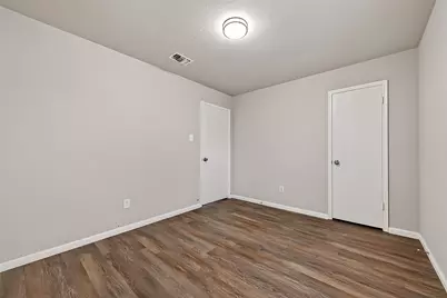 4923 Sandalwood Avenue, Rosenberg, TX 77471 - Photo 13