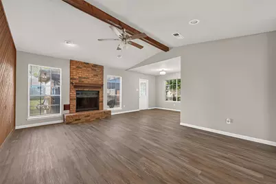 4923 Sandalwood Avenue, Rosenberg, TX 77471 - Photo 3