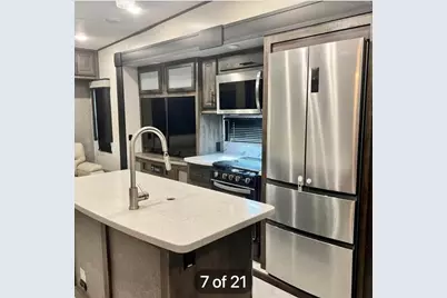 950 Clara Street, Crystal Beach, TX 77650 - Photo 7