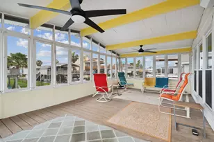 22118 Matagorda Dr, Galveston, TX 77554 - Photo 3