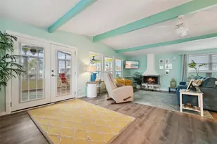 22118 Matagorda Dr, Galveston, TX 77554 - Photo 25