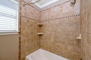9139 Western Dr, Houston, TX 77080 - Photo 13