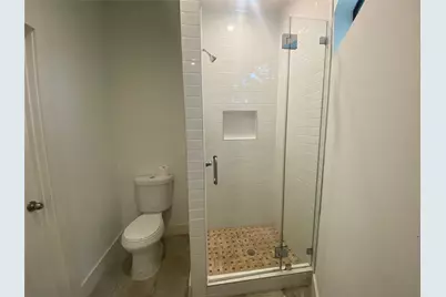 1555 Lawson Street #B, Houston, TX 77023 - Photo 7