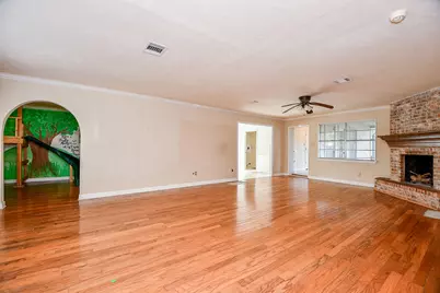 11507 Barwood Bend Drive, Houston, TX 77065 - Photo 5