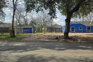 3570 E Rosewood Street E, Houston, TX 77004 - Photo 9