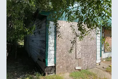 5233 Dieppe Street, Houston, TX 77033 - Photo 3