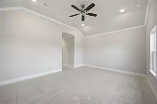 5668 Nolda St, Houston, TX 77007 - Photo 15