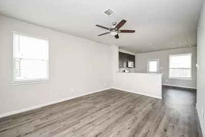 2710 Hoffman Lane, Conroe, TX 77304 - Photo 9