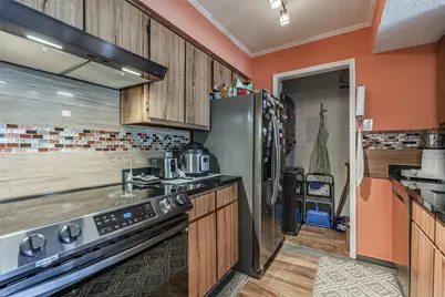 3919 Fairmont Parkway #184, Pasadena, TX 77504 - Photo 7