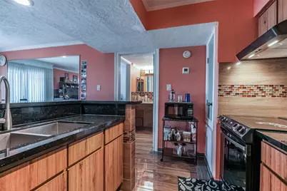 3919 Fairmont Parkway #184, Pasadena, TX 77504 - Photo 9