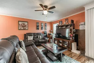 3919 Fairmont Pkwy, Pasadena, TX 77504 - Photo 3