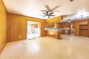 1220 N Ave I, Shiner, TX 77984 - Photo 7