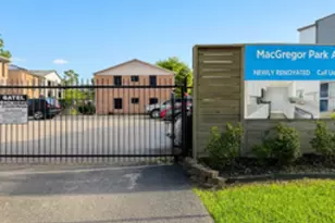 3316 N MacGregor Way, Houston, TX 77004 - Photo 17