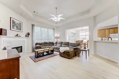 515 Deer Hollow Drive, Sugar Land, TX 77479 - Photo 11