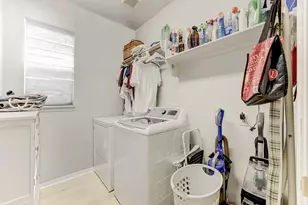 515 Deer Hollow Dr, Sugar Land, TX 77479 - Photo 47