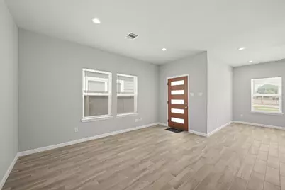 4338 Brinkley St #B, Houston, TX 77051 - Photo 5