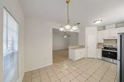 5502 Finch Street #B, Houston, TX 77028 - Photo 11
