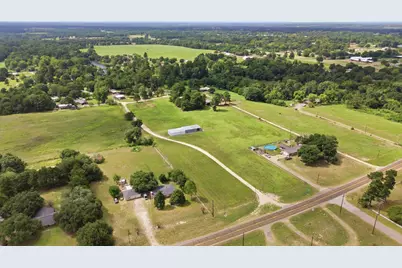 813 El Camino Drive, Grapeland, TX 75844 - Photo 17