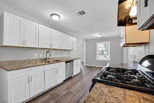 4909 Holloway Dr, Houston, TX 77048 - Photo 17