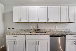 4909 Holloway Dr, Houston, TX 77048 - Photo 13