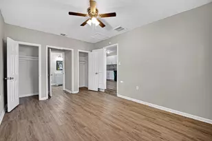 4909 Holloway Dr, Houston, TX 77048 - Photo 35