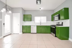 11924 Prior Park Dr, Houston, TX 77047 - Photo 9