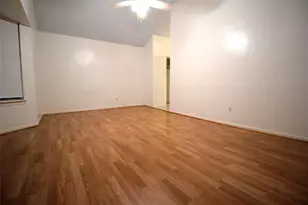 15614 Barbarossa Dr, Houston, TX 77083 - Photo 33