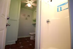 15614 Barbarossa Dr, Houston, TX 77083 - Photo 39