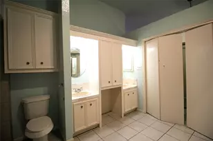 15614 Barbarossa Dr, Houston, TX 77083 - Photo 27