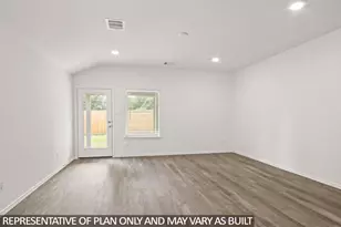 1679 Portia Ln, Conroe, TX 77301 - Photo 5