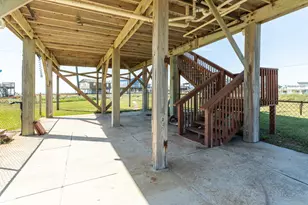 819 Seashell Dr, Surfside Beach, TX 77541 - Photo 37