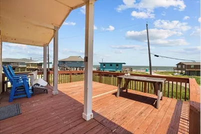 819 Sea Shell Drive, Surfside Beach, TX 77541 - Photo 3