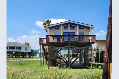 819 Sea Shell Drive, Surfside Beach, TX 77541 - Photo 5