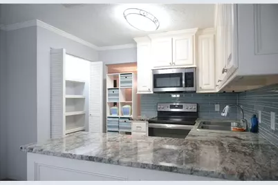 2117 Pecan Street, Dickinson, TX 77539 - Photo 7