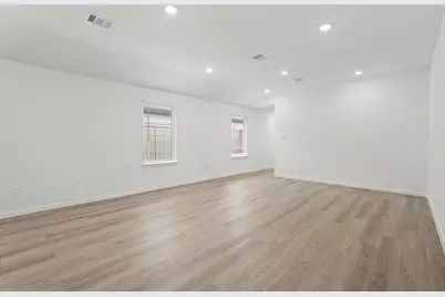 23169 Teakwood Hills Drive, Splendora, TX 77372 - Photo 9